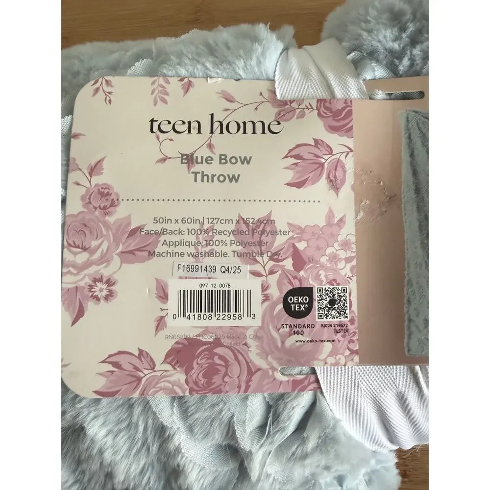 Teen Home Blue Bow Throw Blanket 50x60 Plush Faux Fur Coquette Target NWT